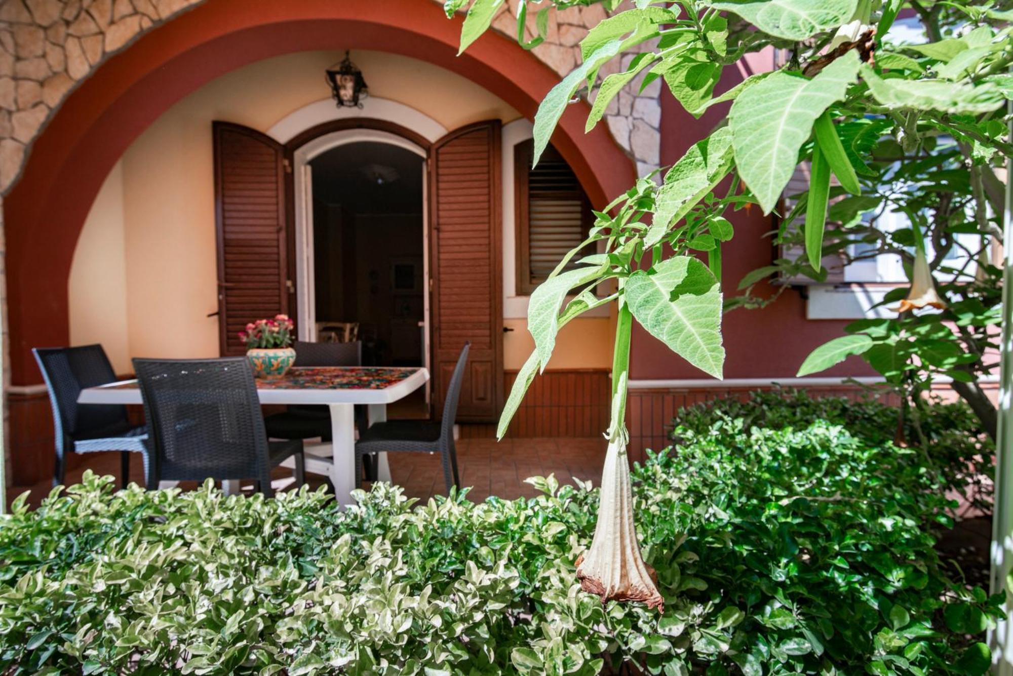 Villa Del Papiro Charme Apartments Avola Exterior foto